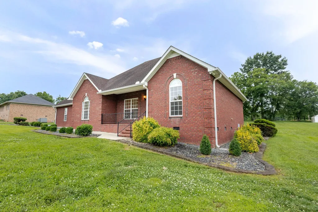 104 Redbud Drive Shelbyville TN 37160