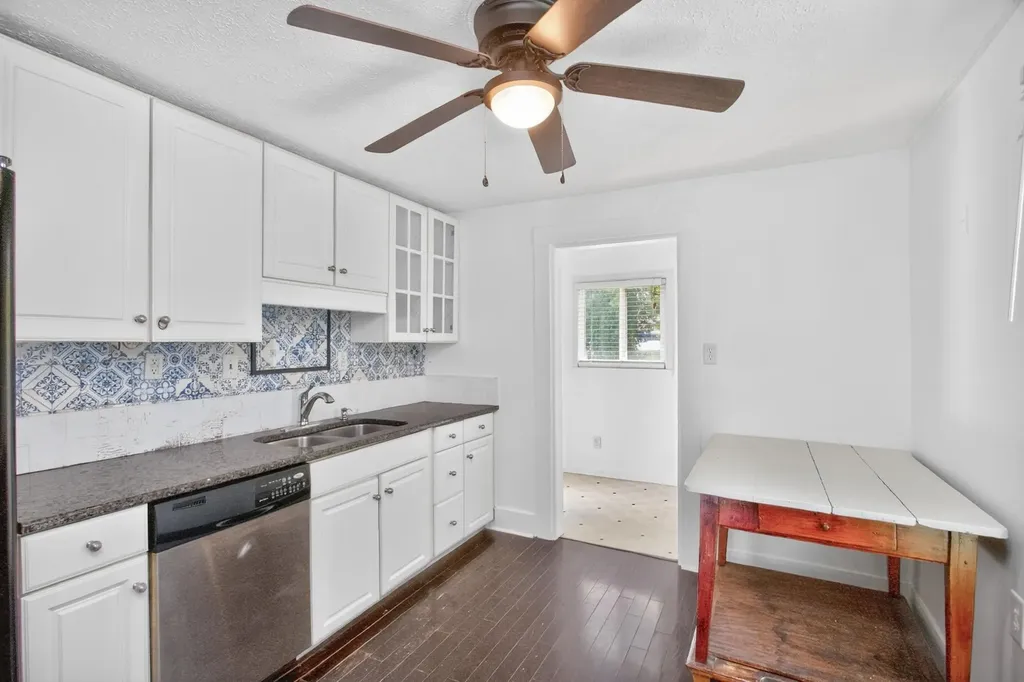 3008 Lakeshore Drive Old Hickory TN 37138