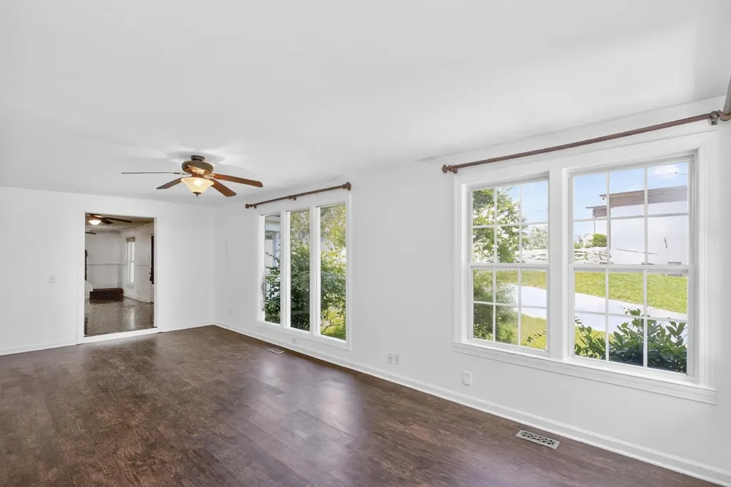 3008 Lakeshore Drive Old Hickory TN 37138