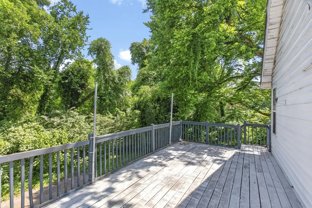 3008 Lakeshore Drive Old Hickory TN 37138