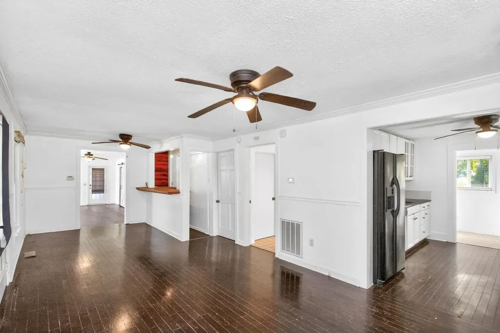 3008 Lakeshore Drive Old Hickory TN 37138