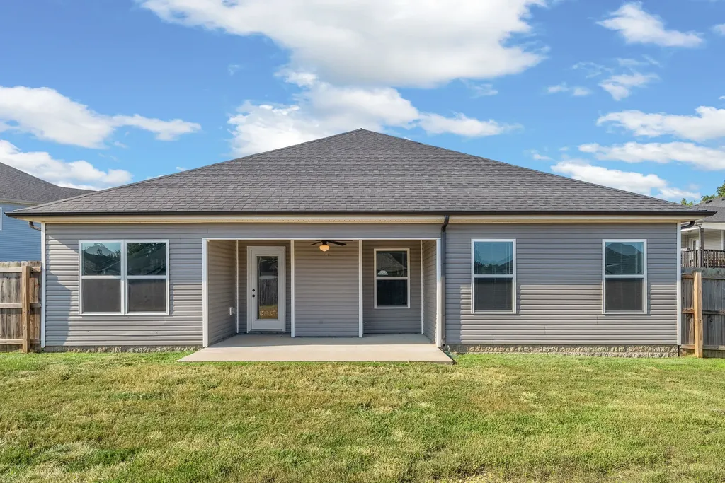 805 Waldon Court Clarksville TN 37042