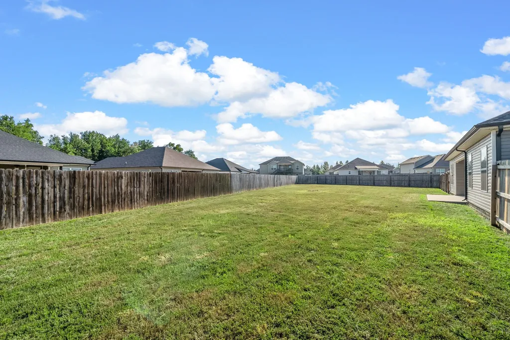 805 Waldon Court Clarksville TN 37042