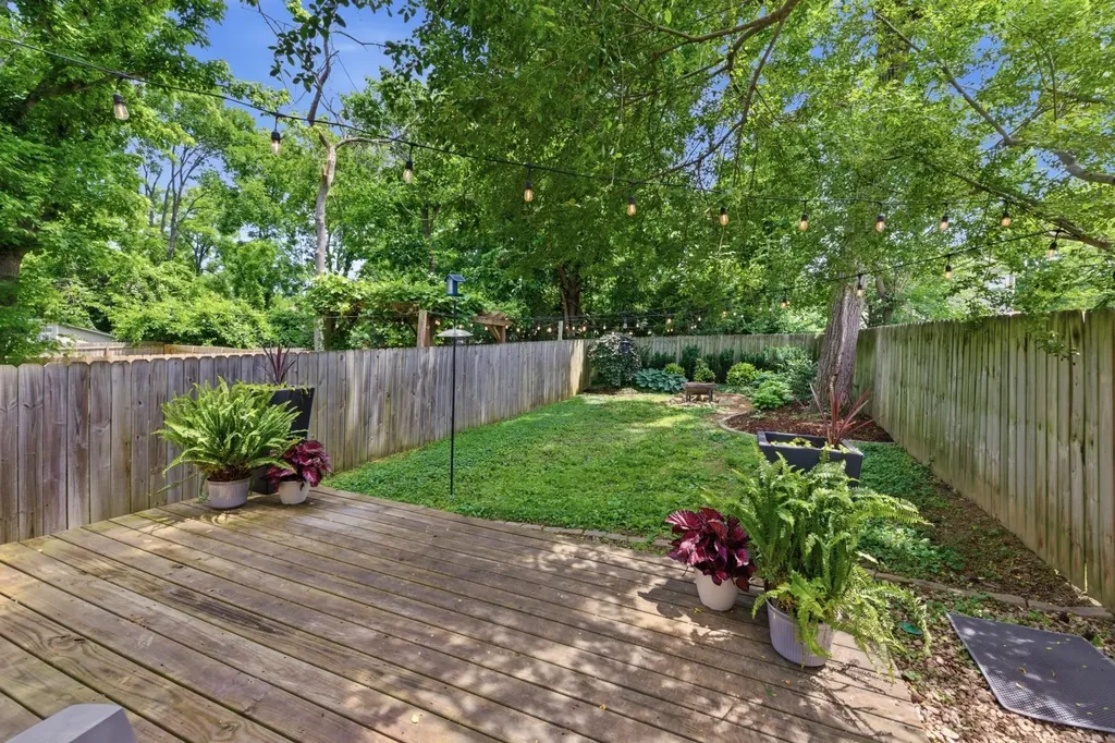 1633A Northview Avenue Nashville TN 37216