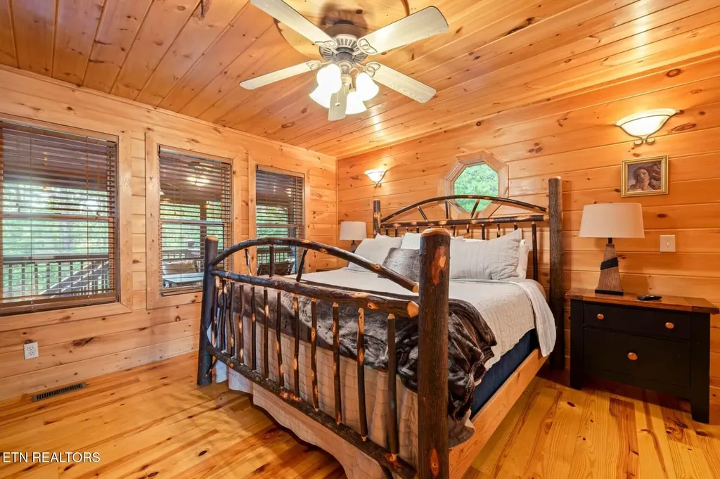 210 Meghans Way Townsend TN 37882