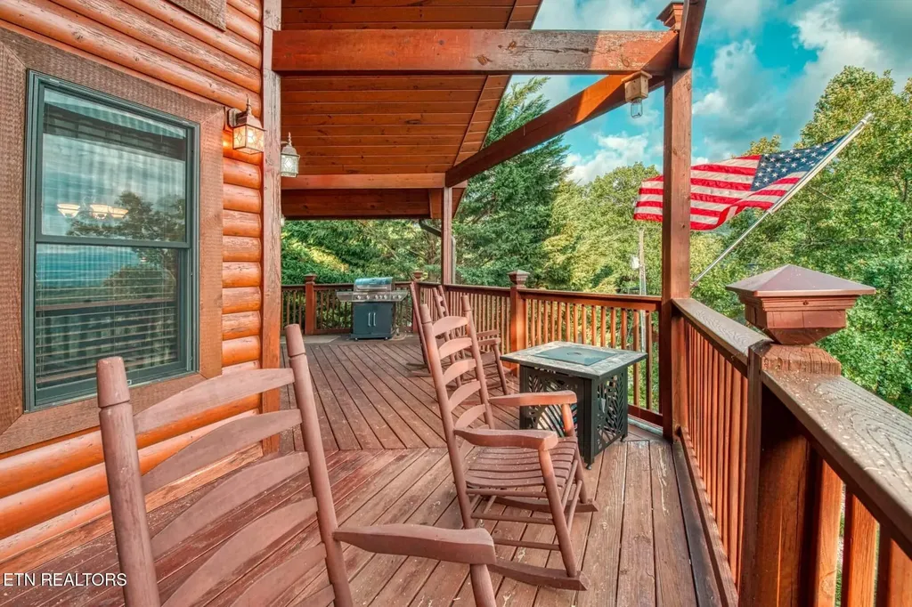 210 Meghans Way Townsend TN 37882