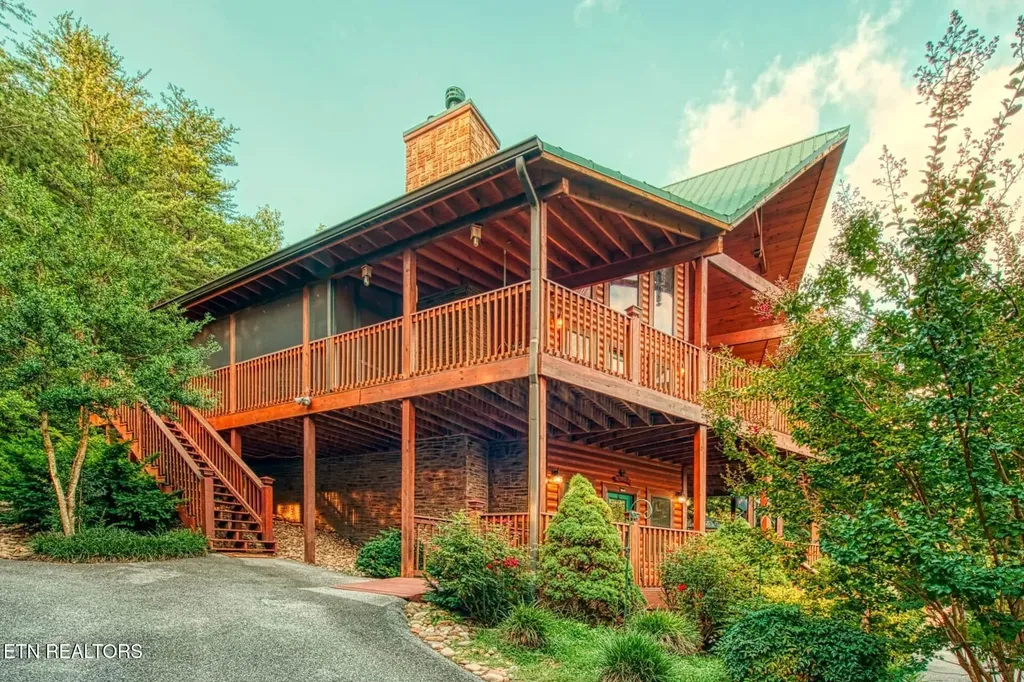 210 Meghans Way Townsend TN 37882
