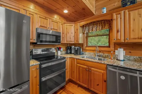 210 Meghans Way Townsend TN 37882