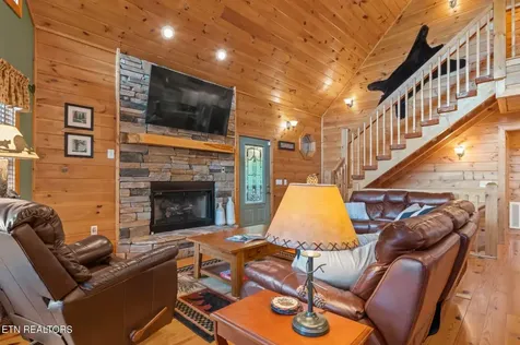 210 Meghans Way Townsend TN 37882
