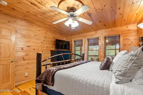 210 Meghans Way Townsend TN 37882