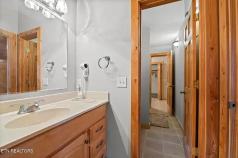 210 Meghans Way Townsend TN 37882