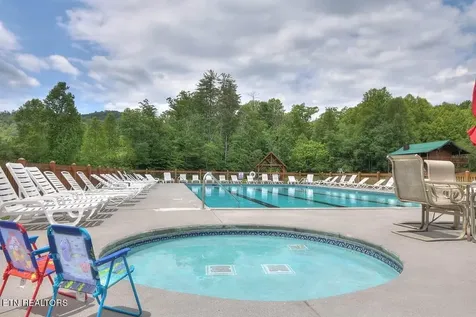 210 Meghans Way Townsend TN 37882