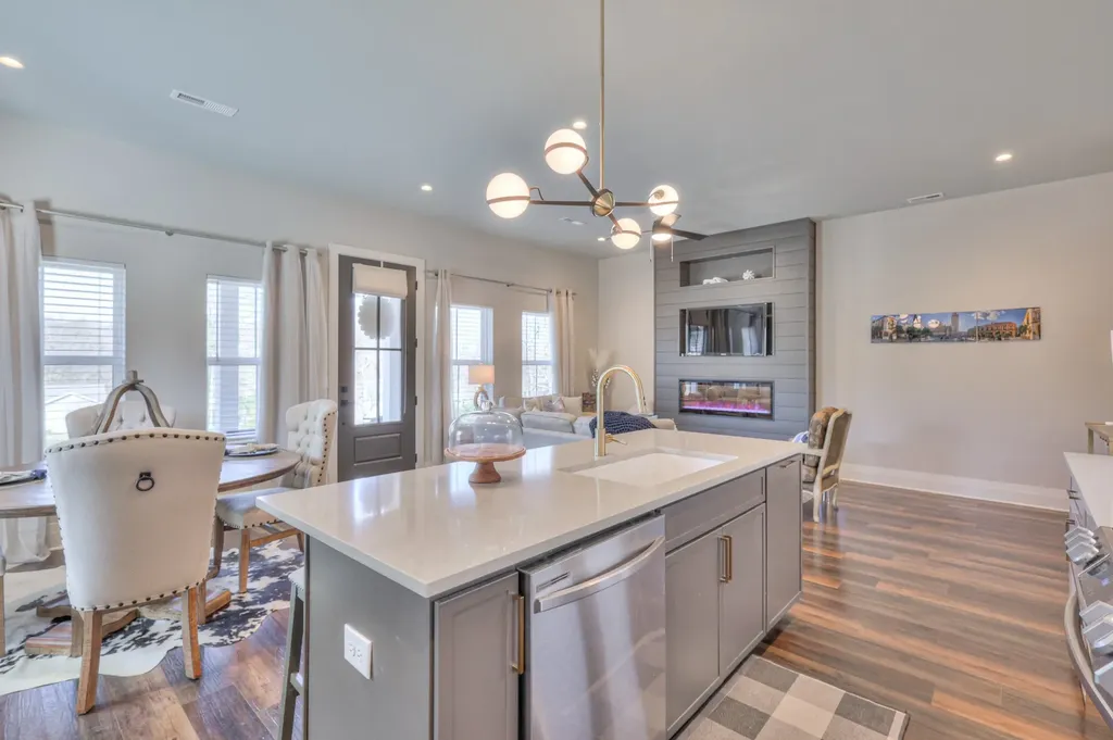 1108 Noble Loop Nashville TN 37211