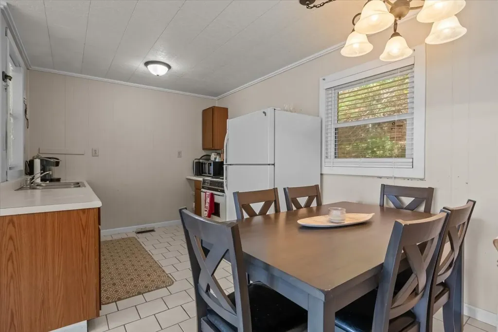 38 Lakeland Road Waverly TN 37185