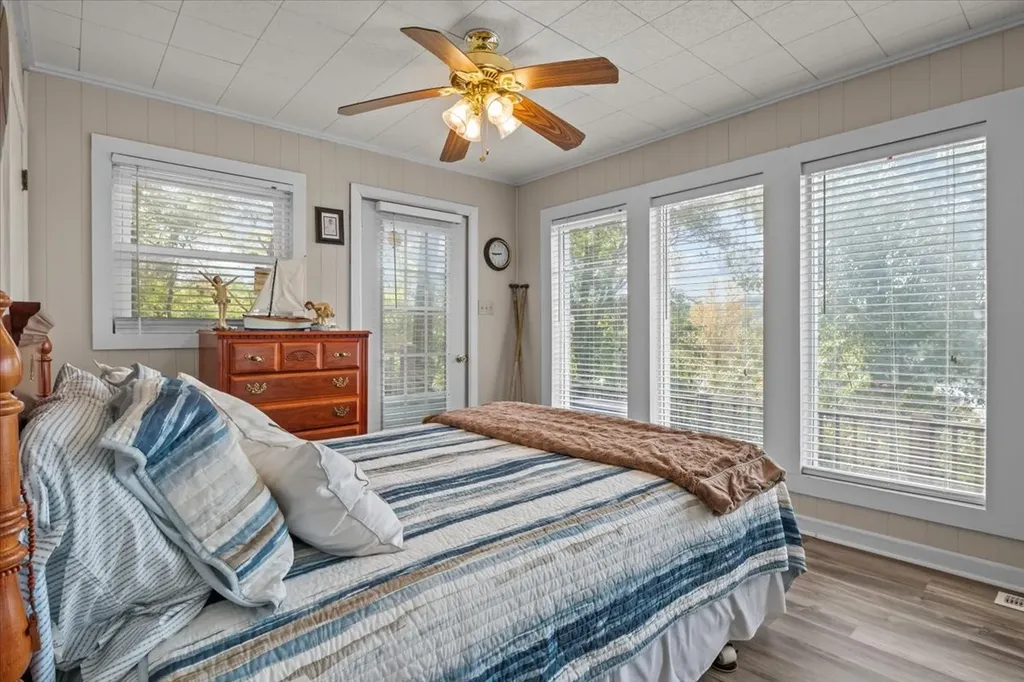 38 Lakeland Road Waverly TN 37185