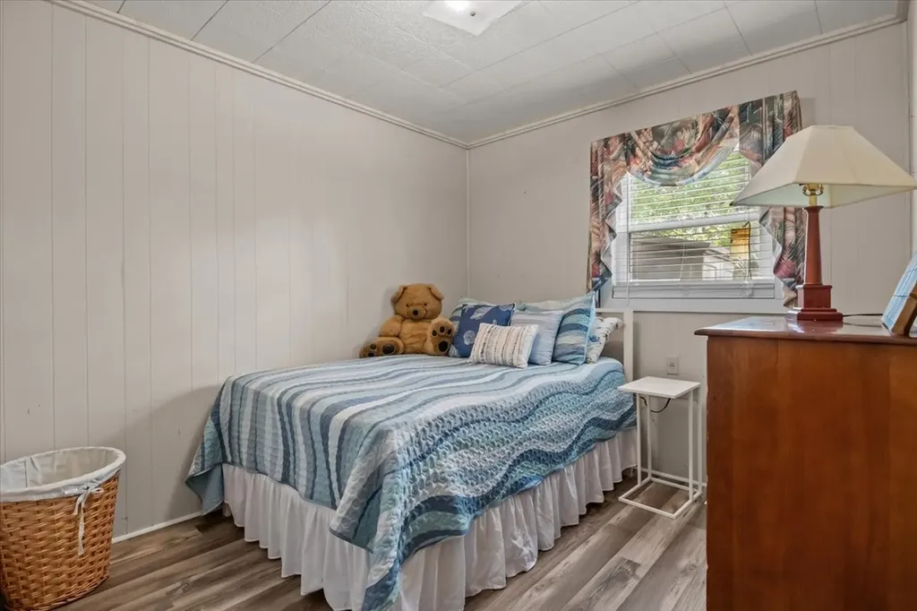 38 Lakeland Road Waverly TN 37185