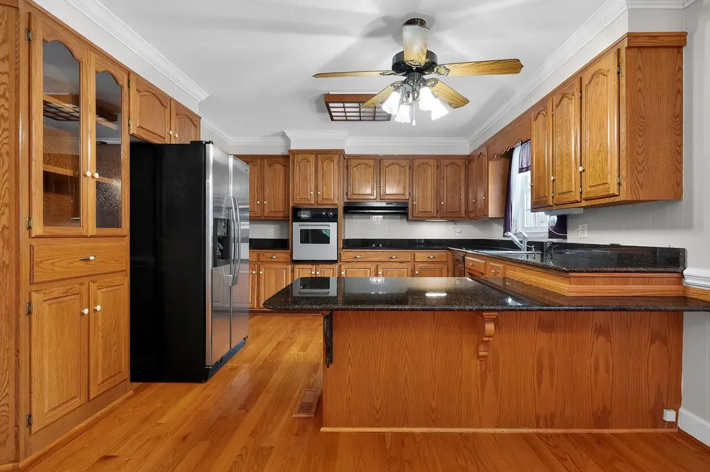 1956 Shady Grove Road Morrison TN 37357