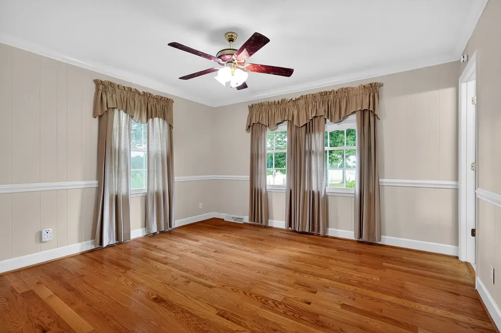 1956 Shady Grove Road Morrison TN 37357