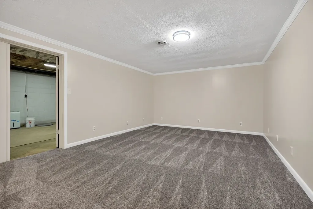 1956 Shady Grove Road Morrison TN 37357