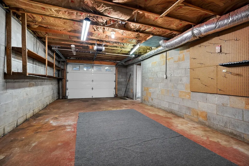 1956 Shady Grove Road Morrison TN 37357