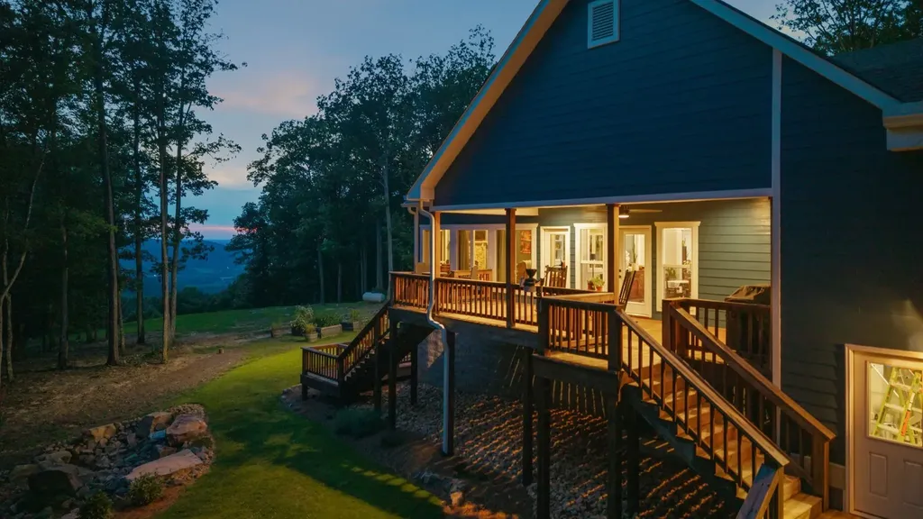 303 N Lake Drive Altamont TN 37301