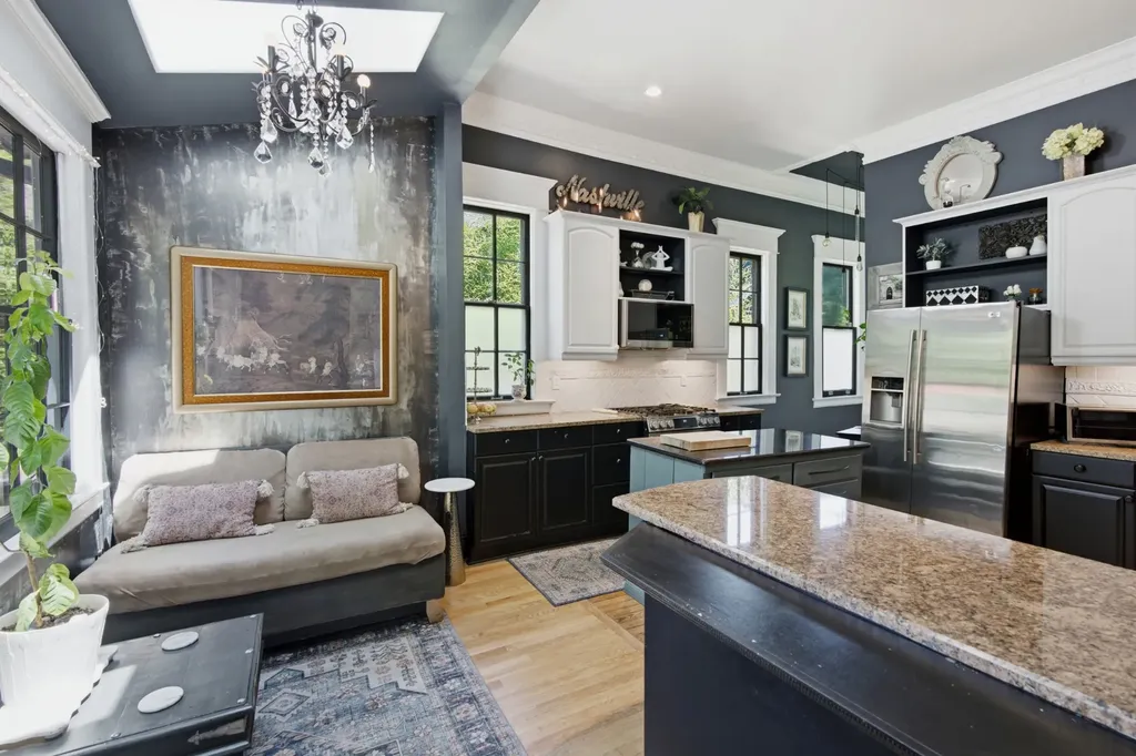 1305 Greenwood Avenue Nashville TN 37206