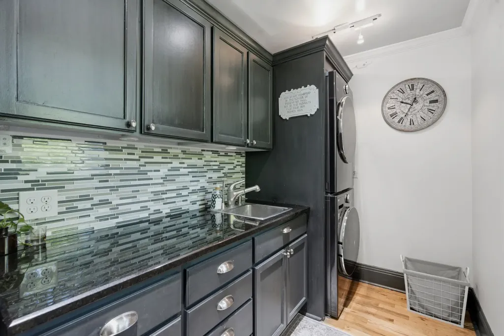 1305 Greenwood Avenue Nashville TN 37206