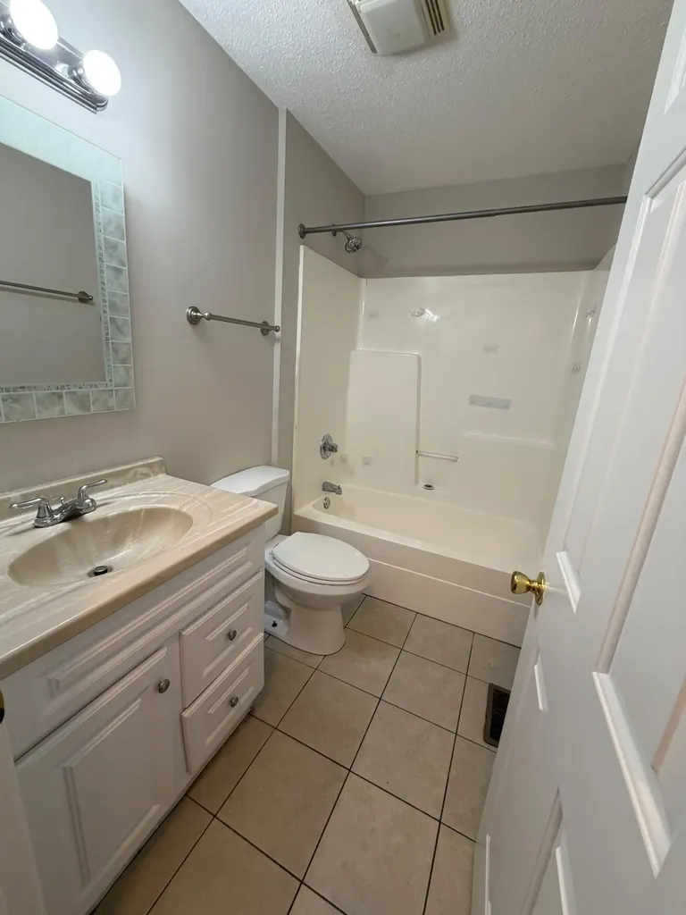116 8th Avenue Columbia TN 38401