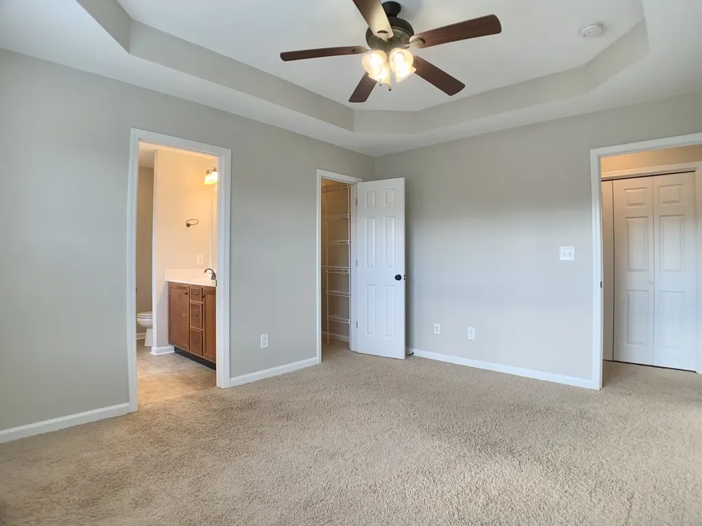 842 Shelton Circle Clarksville TN 37042