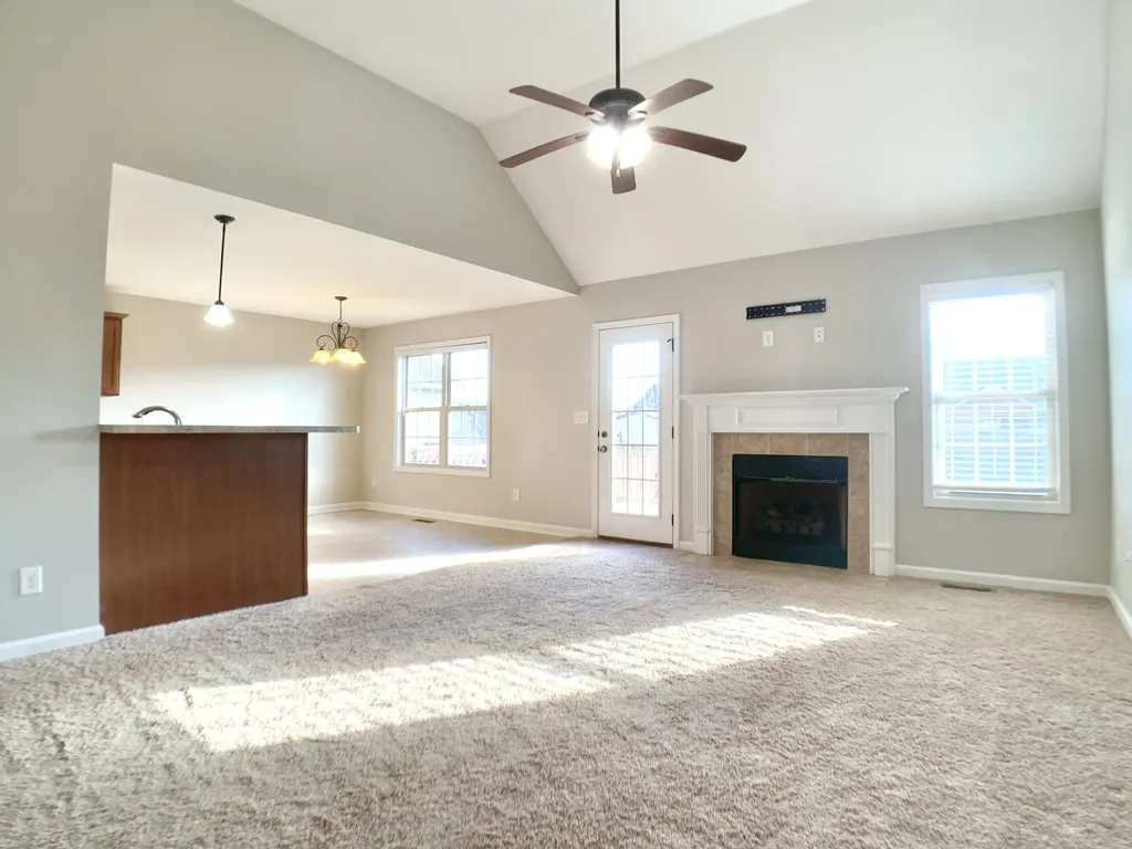 842 Shelton Circle Clarksville TN 37042