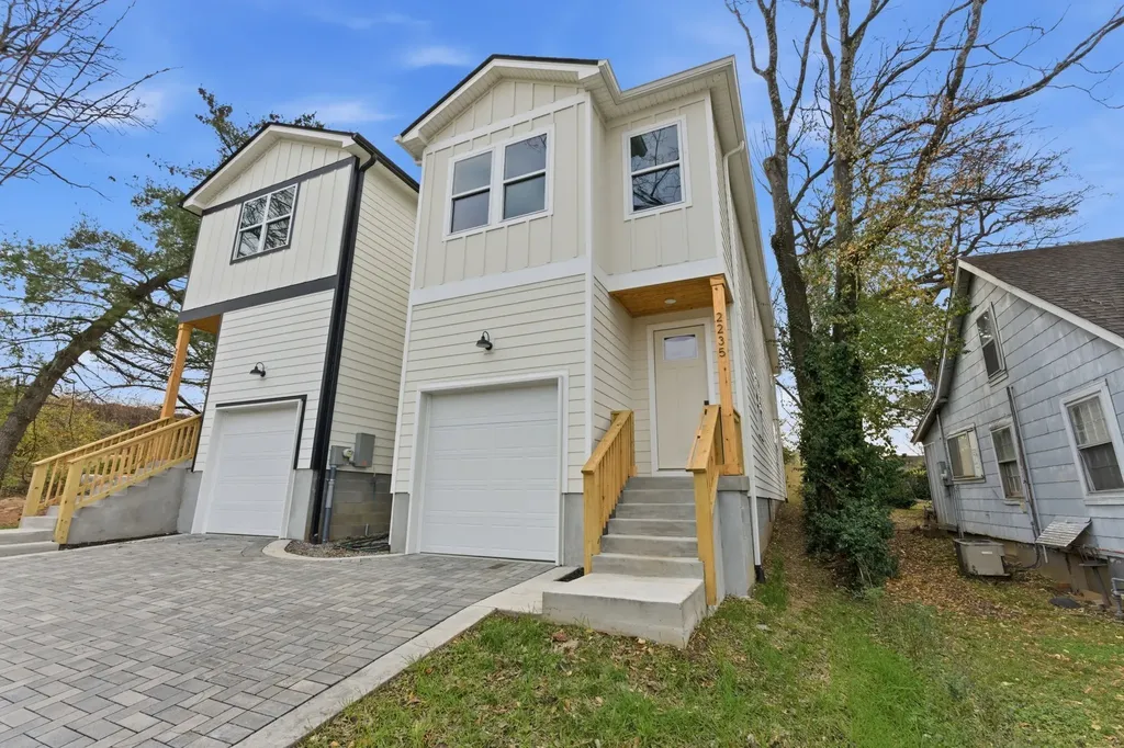 2235 Cruzen Street Nashville TN 37211