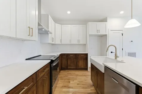 2235 Cruzen Street Nashville TN 37211
