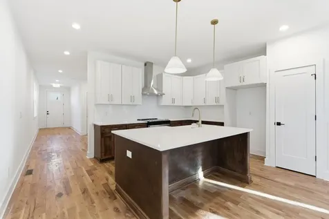 2235 Cruzen Street Nashville TN 37211