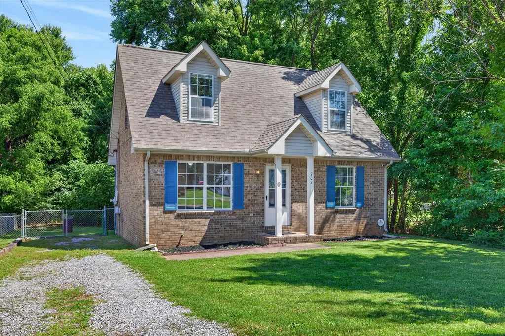 707 Anita Court Clarksville TN 37042