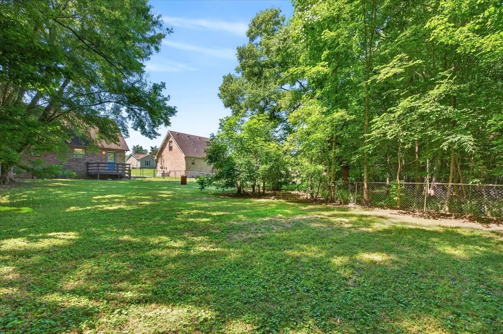 707 Anita Court Clarksville TN 37042