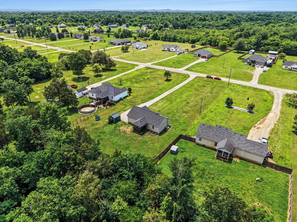 2662 Forest Run Drive Lewisburg TN 37091