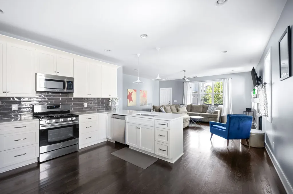 1723B Nassau Street Nashville TN 37208