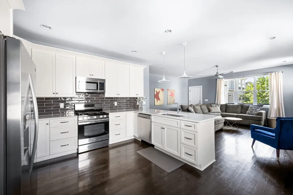 1723B Nassau Street Nashville TN 37208