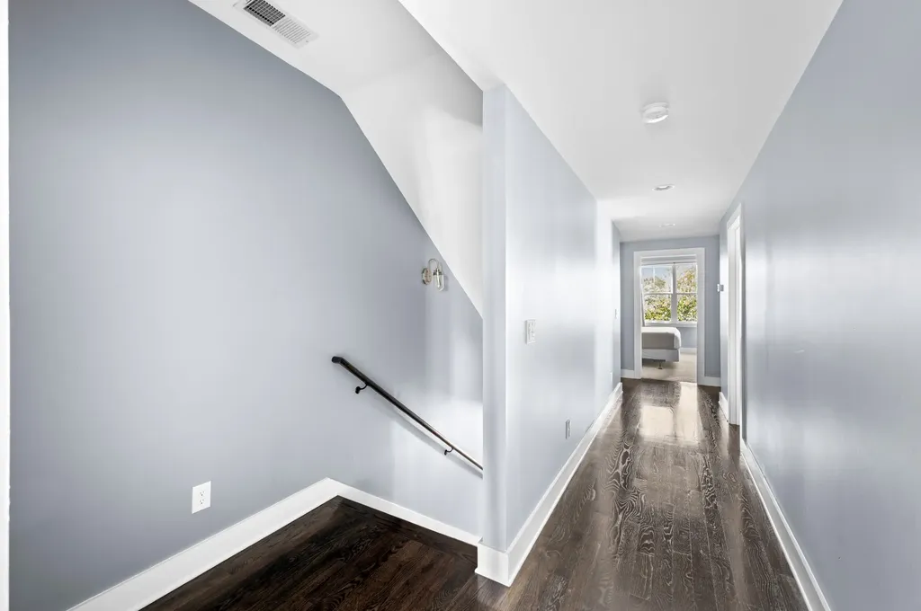1723B Nassau Street Nashville TN 37208