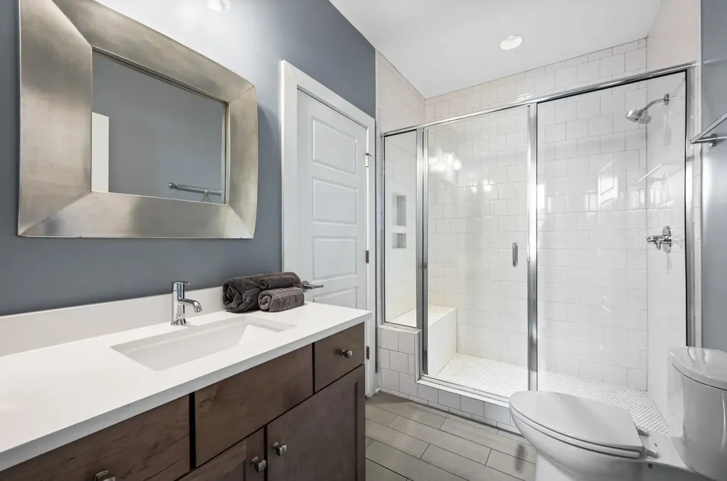 1723B Nassau Street Nashville TN 37208