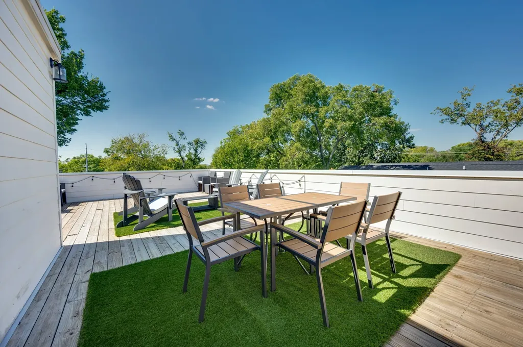 1723B Nassau Street Nashville TN 37208