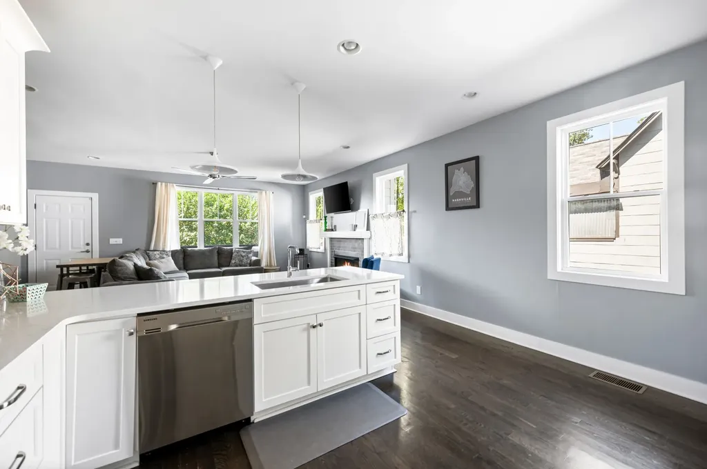 1723B Nassau Street Nashville TN 37208