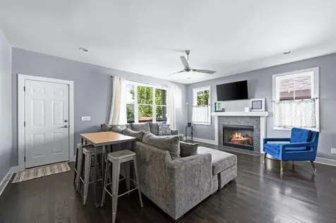 1723B Nassau Street Nashville TN 37208