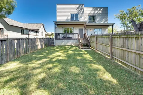 1723B Nassau Street Nashville TN 37208