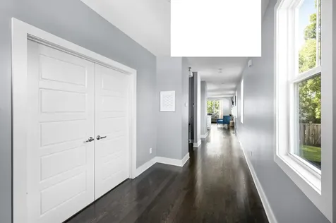 1723B Nassau Street Nashville TN 37208