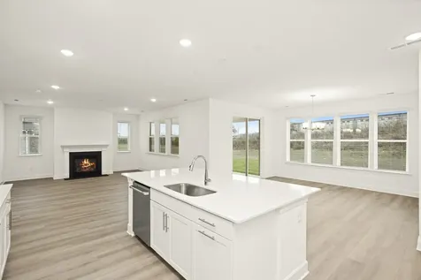 123 East Hill Street Mount Juliet TN 37122
