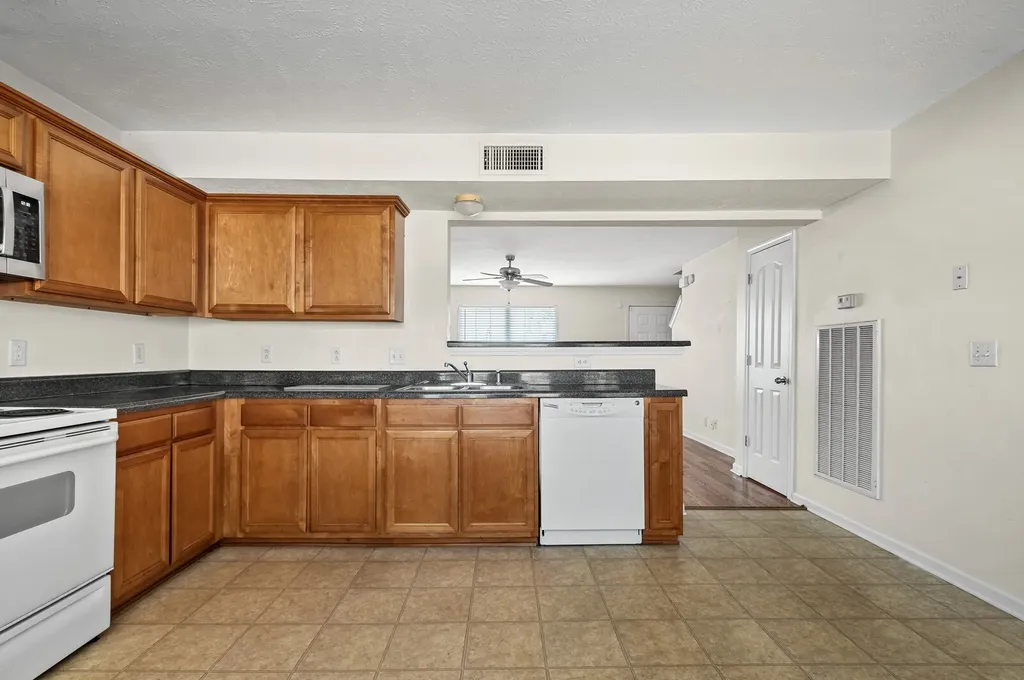426 Arapaho Drive Murfreesboro TN 37128