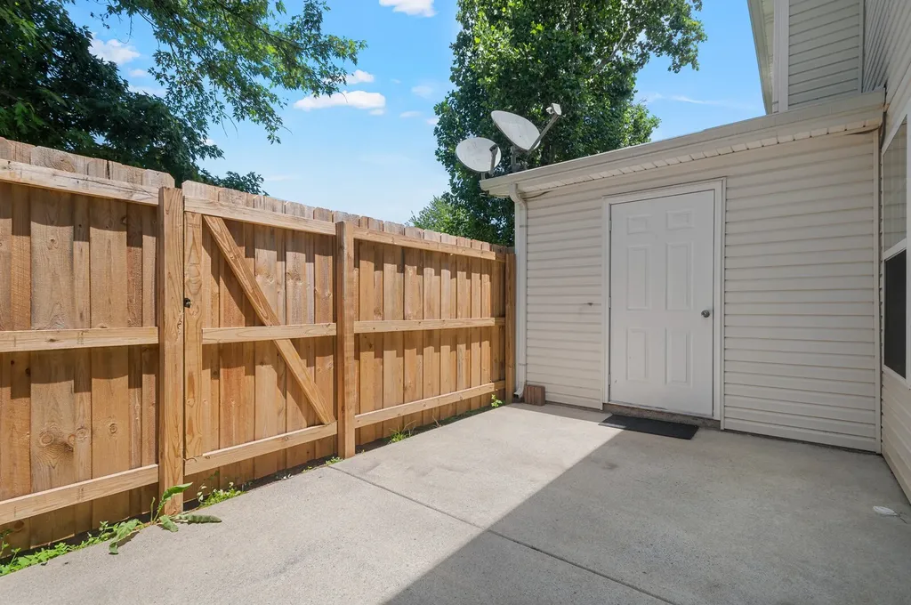 426 Arapaho Drive Murfreesboro TN 37128