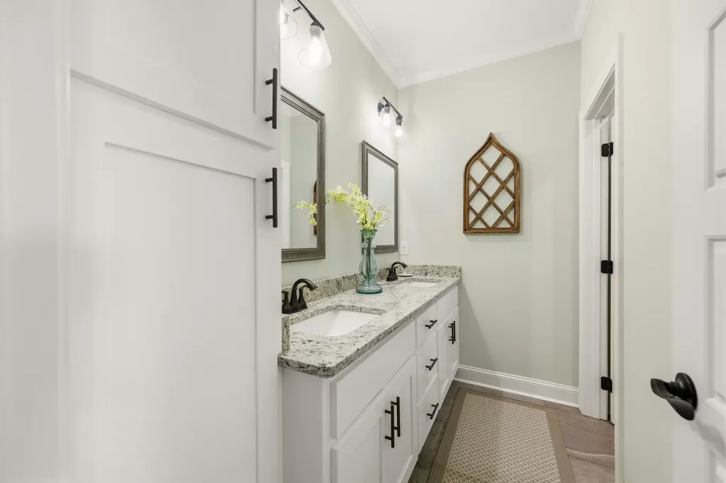 460 Connor Lane Lexington TN 38351