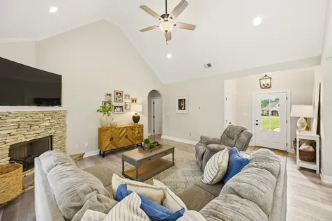 460 Connor Lane Lexington TN 38351